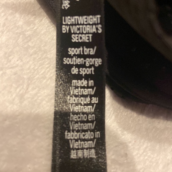 Victoria Sport Size 36C Lightweight Black Sport Bra - Picture 10 of 10